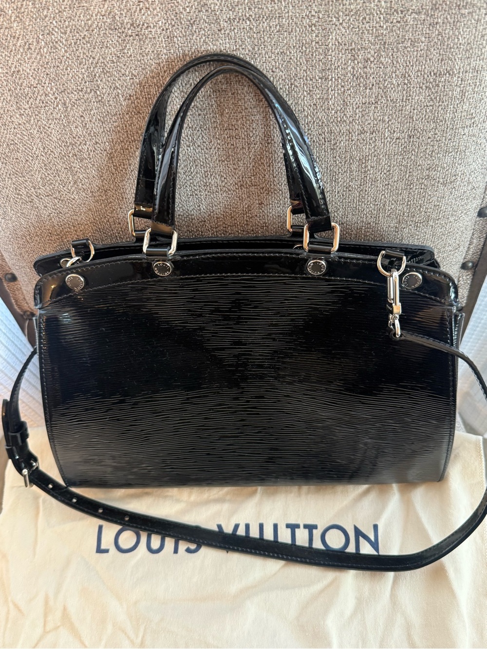Louis Vuitton Black Patent Satchel with silver Accents - Picture 4 of 9